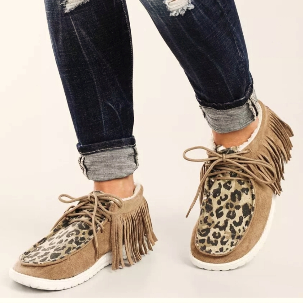 Very G fringe bootie
